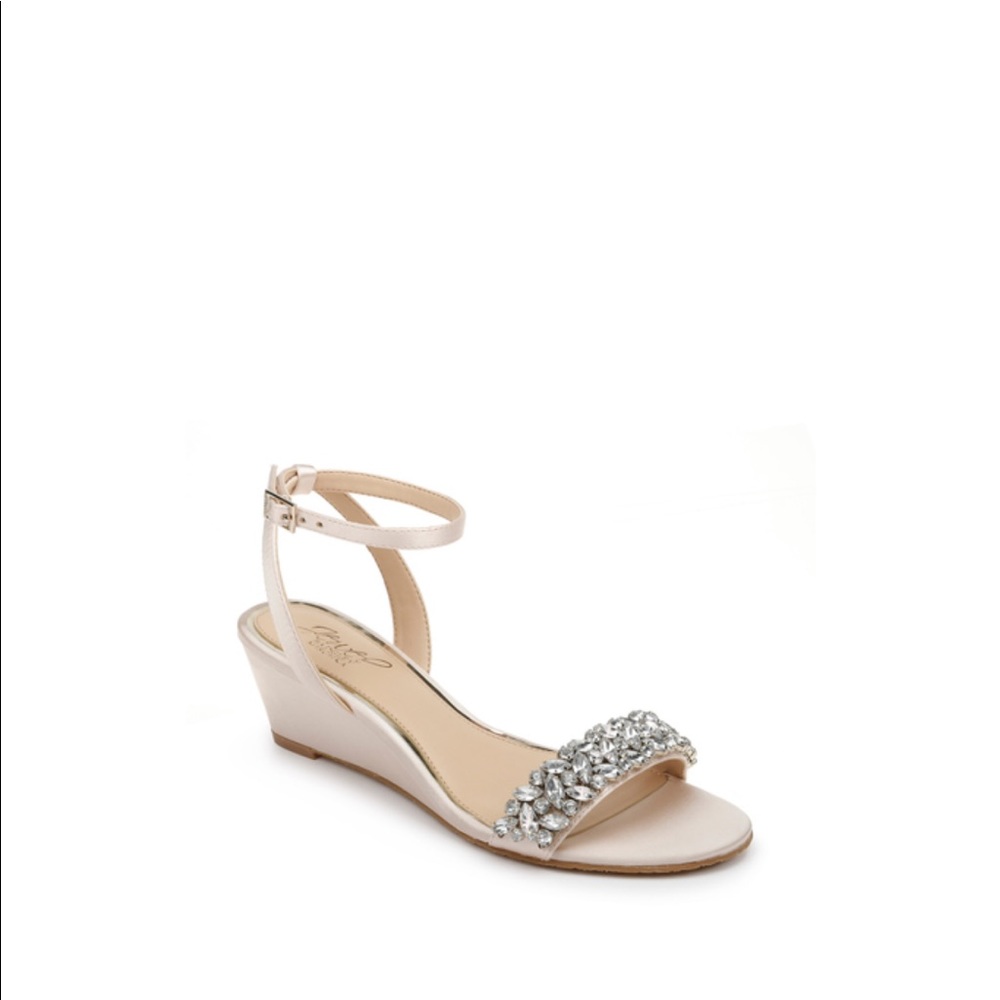 Jewel Badgley Mischka Bellevue new sz. 8
